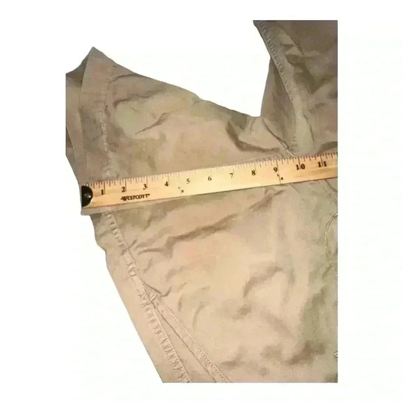 Polo Ralph Lauren Tan Relaxed Fit Shorts, Size 30W - Picture 7 of 7